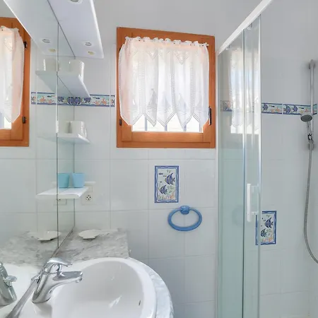 La Maison Bleue - - Piscine Couverte Prázdninový dům