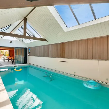 La Maison Bleue - - Piscine Couverte * Erquy